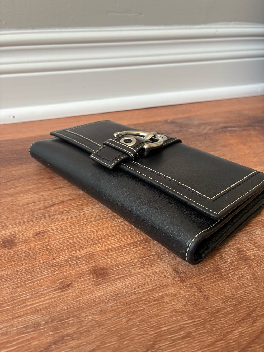 Coach Soho Vintage Buckle Flap Leather Wallet with Checkbook Holder Insert Y2K - Picture 9 of 16